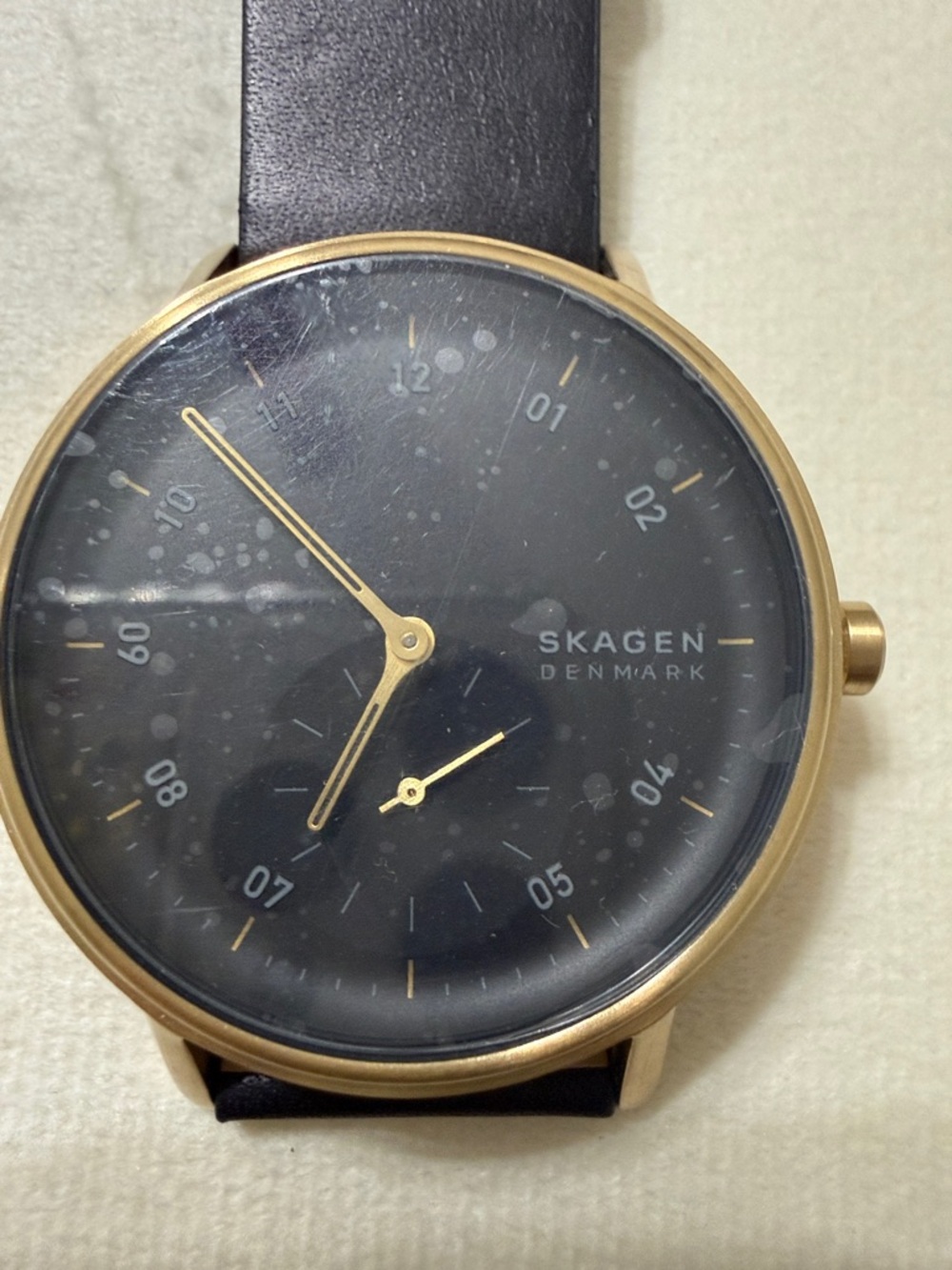 Skagen Black Dial Gold-Tone Case Leather Strap Minimalist Watch